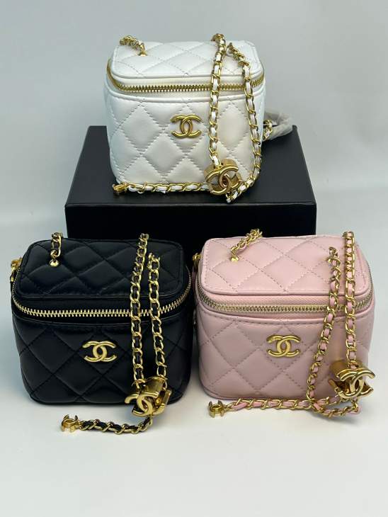 Picture of Chanel Handbags 2 _SKUfw239857326fw